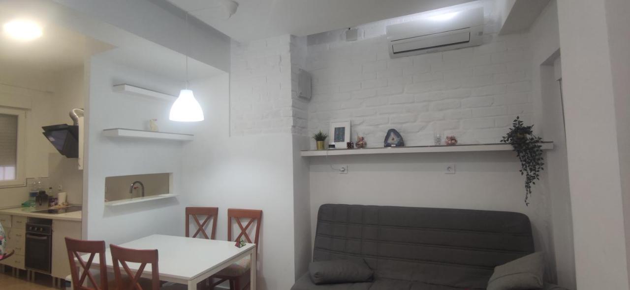 Playa Zapillo Apartamento *